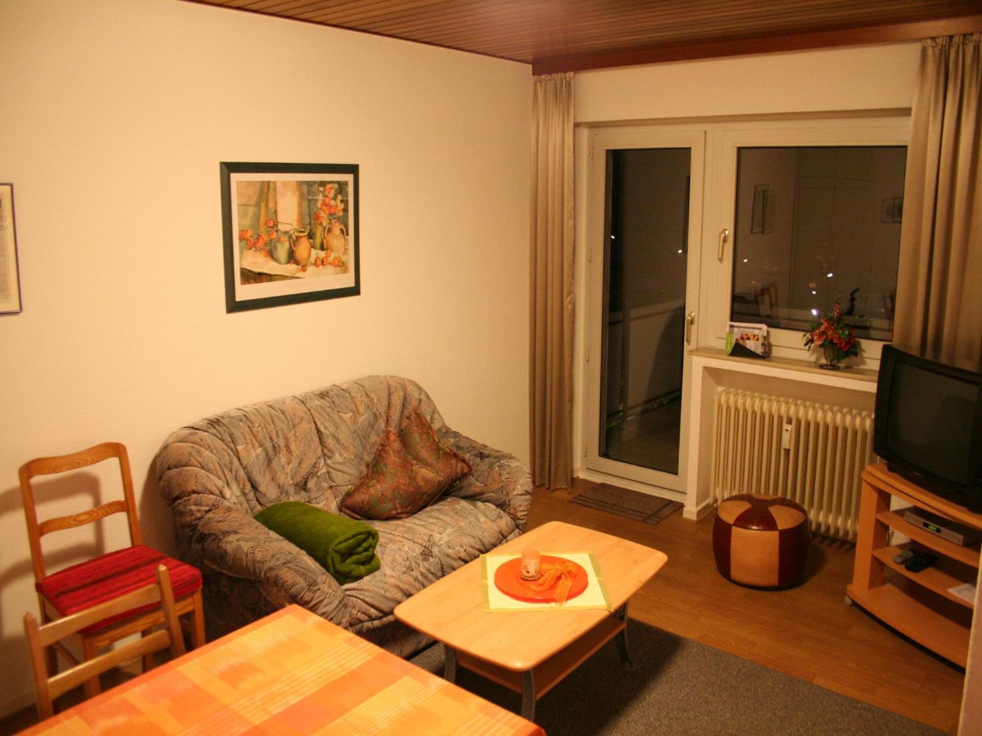 Serene Apartment In Meschede With Balcony Grevenstein Extérieur photo